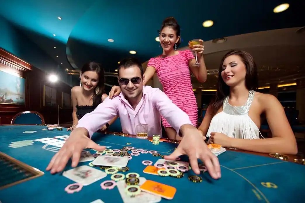 Meja European Roulette dengan dealer langsung pelangi88
